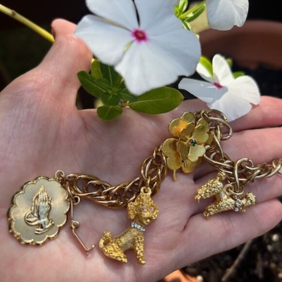 HOBCO House of Borvani 24K Gold Plated Charm BRACELET - Picture 4 of 9